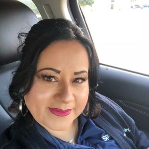 Meet your Posher, Sofia